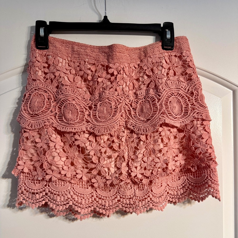 Free People Mini Skirt Women Size 2 Pink Crochet Lace Tiered Boho‎